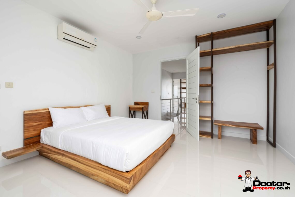 Modern 6 Bedroom Pool Villa with Sea View in Choeng Mon, Koh Samui – For Sale